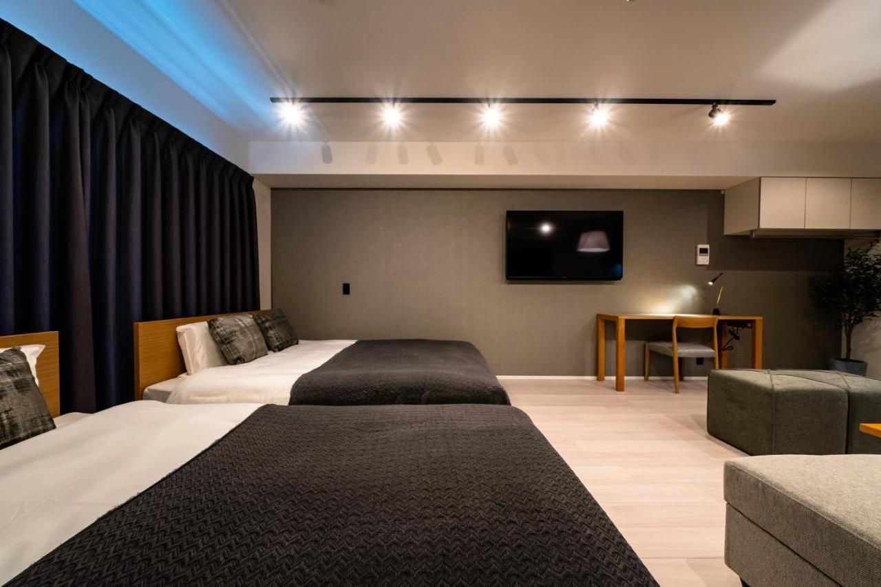Stay In Yebisu Осака Екстериор снимка