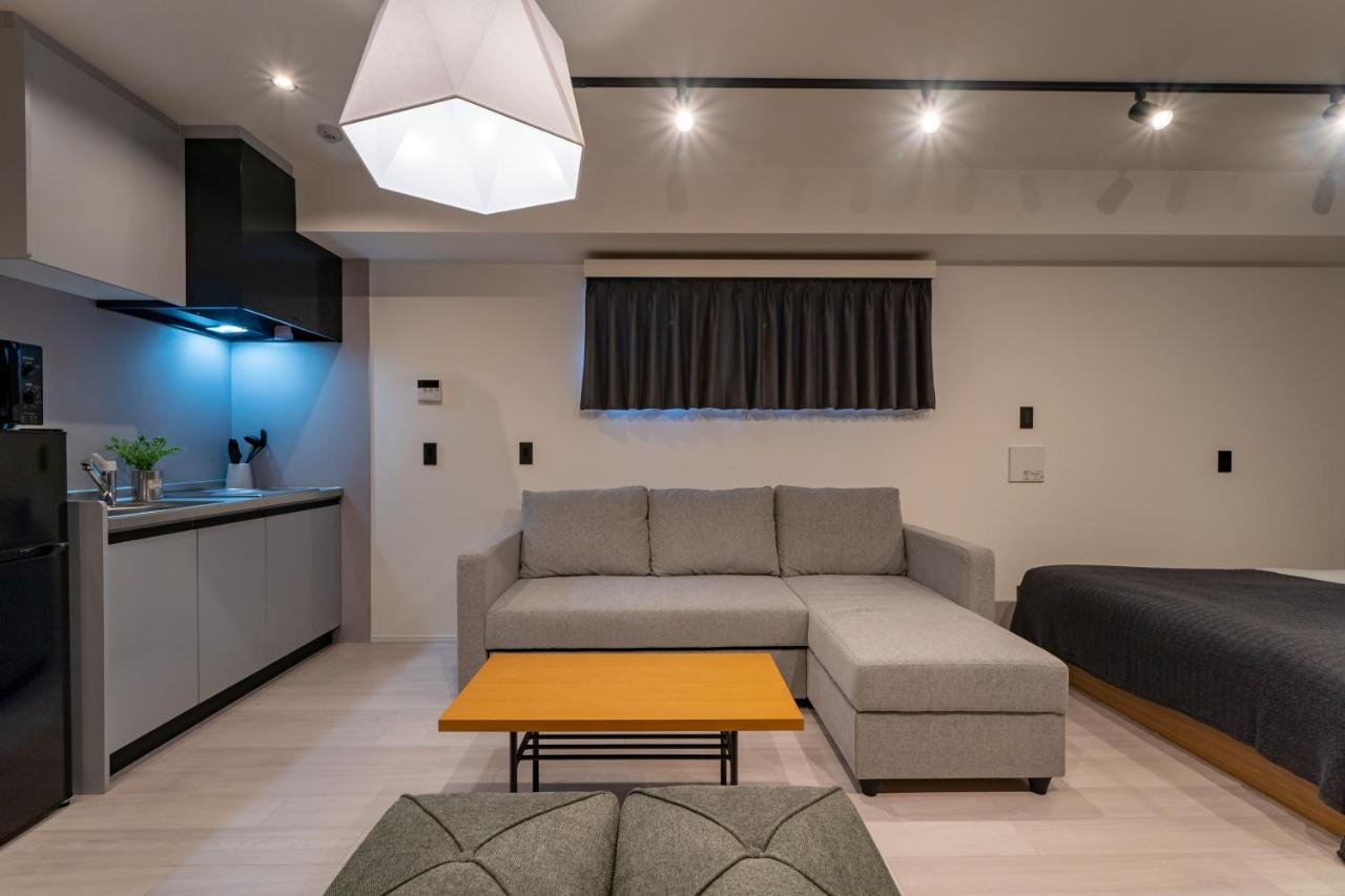 Stay In Yebisu Осака Екстериор снимка